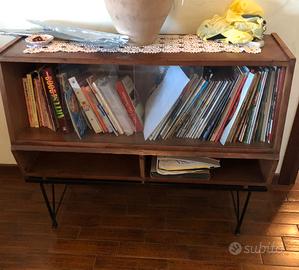 Mobile vetrinetta libreria seconda metà 900