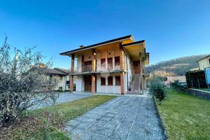 VILLA SINGOLA A MIANE