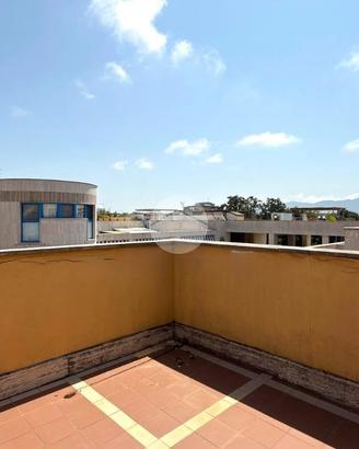 4 LOCALI A SABAUDIA