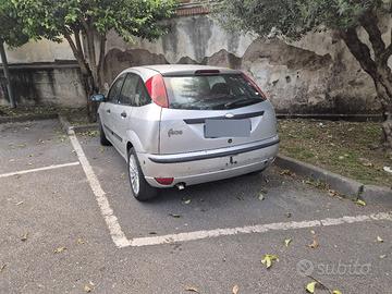 ford focus 1 serie 90 cv