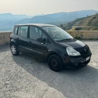 RENAULT GRAND MODUS 1.5 DCI
