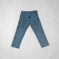 Jeans azzurro con cuciture-denim style