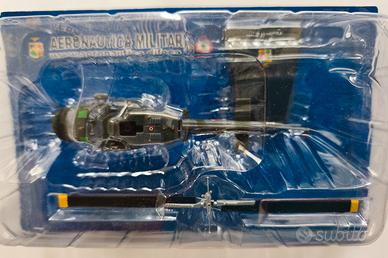 Modellino elicottero Aerenautica Militare 