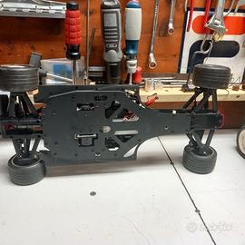 Macchina radiocomandata