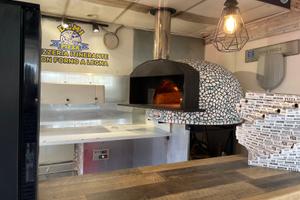 Food truck Volkswagen, Pizzeria con Forno a legna