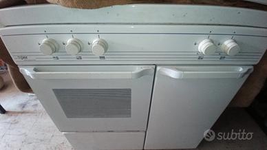 Cucina a gas Quattro fuochi Selecta
