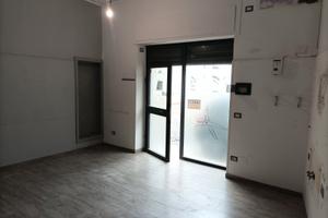 Negozio, ufficio, laboratorio, locale,