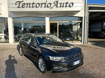VOLKSWAGEN Passat Variant 2.0 TDI SCR 122 CV EVO