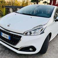 Peugeot 208 PureTech 82 5 porte Allure Ok Neopaten