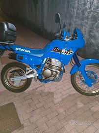 Honda NX 650 Dominator - 1989