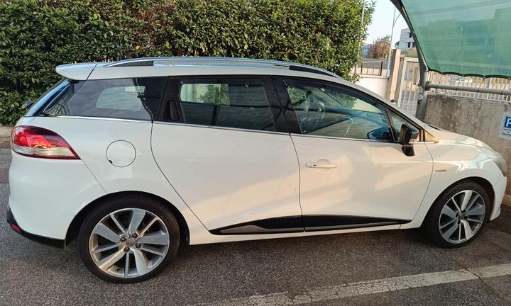 Renault Clio 4 Serie Sporter 1.5 anno 2014