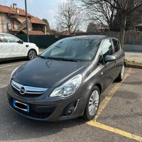 Opel corsa 1.3 diesel 2011