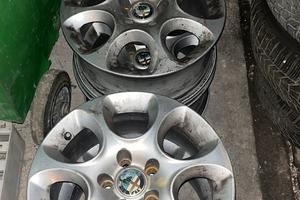 Cerchi alfa romeo 159 16 pollici.