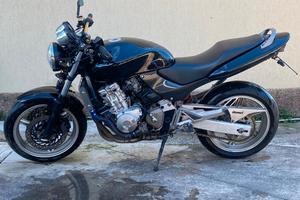 Honda hornet 600 anno 2000