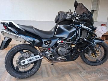 Honda XL 1000V Varadero (2001) 