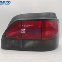 Fanale post dx RENAULT CLIO '96