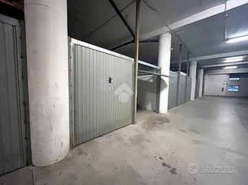 AUTORIMESSA A LUMEZZANE