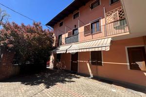 2 LOCALI A GIAVENO