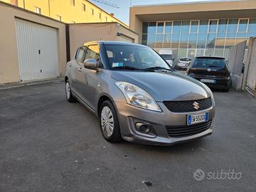 Suzuki Swift 1.3 DDiS 5 porte B-Cool Bi-Color