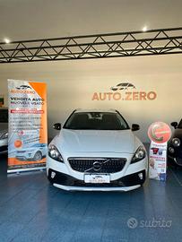 Volvo V40 Cross Country D2