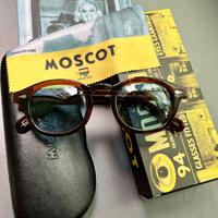 MOSCOT 49