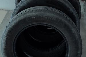 4 gomme 205 60 16 Continental