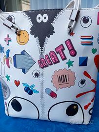 Borsa nuova bianca a disegni, con pochette