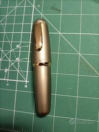 penna con refill della tombow