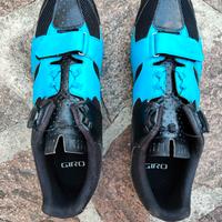 scarpe giro con attacchi 