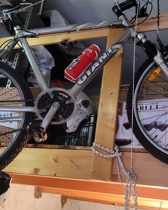 GIANT SR SUNTOUR RINCON