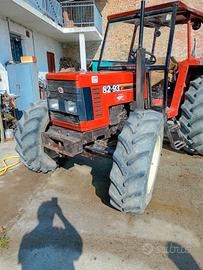 Trattore Fiat 8293