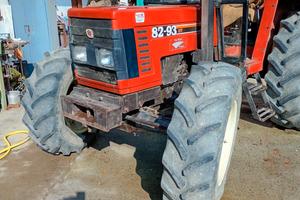 Trattore Fiat 8293