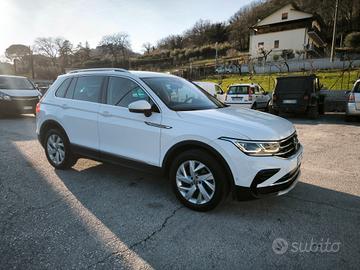 Volkswagen Tiguan 2.0 TDI 150 CV SCR DSG 4MOTION E