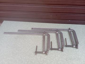 Tre morsetti Modello M. C. P. BRAUN art.  85.