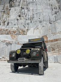 Land Rover 88