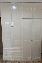 Armadi /Cassettiera /Specchio 