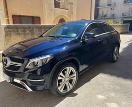 Mercedes Gle 350d blu metallizzato 258 cv