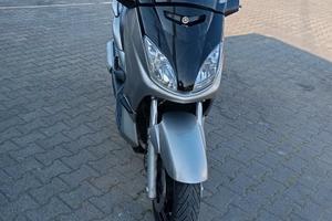 xmax 250 cc