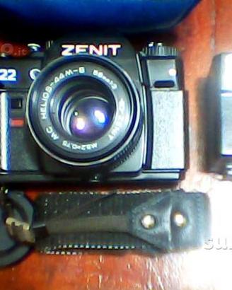 Macchina fotografica "ZENHIT"