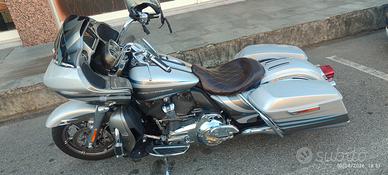  Harley Davidson 