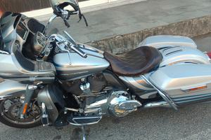  Harley Davidson 