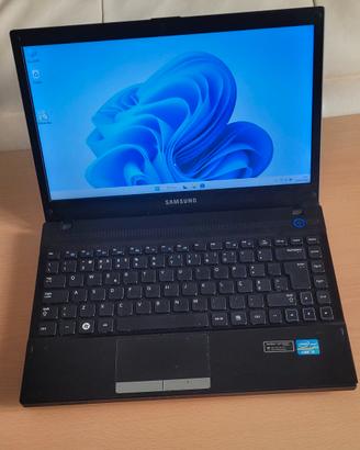 Laptop i5 SAMSUNG Ssd 128gb Ram8gb 