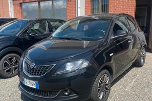 Lancia Ypsilon 1.0 FireFly 5 porte S&S Hybrid Gold