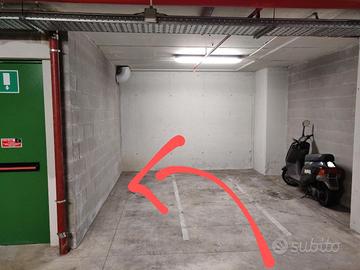 Posto moto, City Life-Sempione, Milano