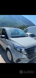 Mercedes Vito Mixto