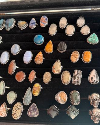 Anello pietra naturale regolabile