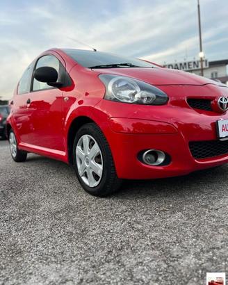 TOYOTA - Aygo - 12V VVT-i 5 porte Sol GPL