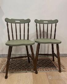 Sedia shabby chic vintage in legno scuro, verde
