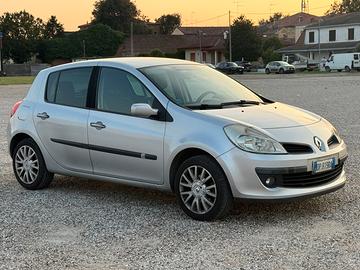 Renault Clio 1.5 Dci Neopatentati
