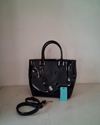 borsetta vernice nera